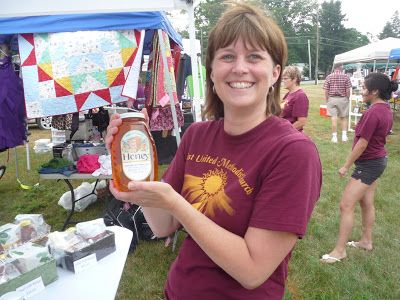 Flea Market - Craft Fair - Yard Sale, 2
